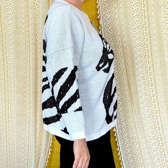 Vintage 80s Turtle Bay Black and White Zebra Sweater Size XL - Picture 2 of 11